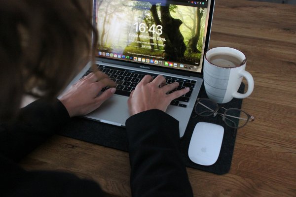 [Trabalhar por conta própria é melhor que ter emprego para 59% dos brasileiros, mostra Datafolha]