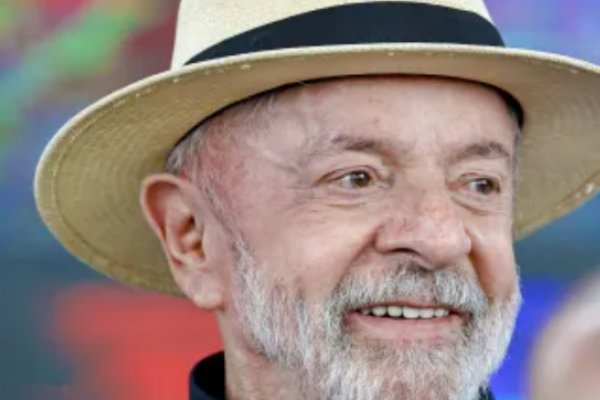 [Lula decide vetar projeto para aumentar número de deputados ]