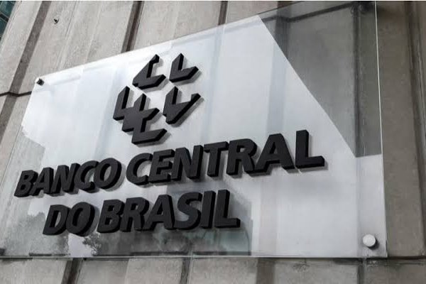 [Ataque hacker atinge empresa responsável por conectar bancos ao Pix]