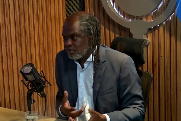 [Vídeo: 'Salvador retrata como o racismo estrutura as relações de poder', diz Silvio Humberto]