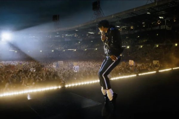 [Cinebiografia de Michael Jackson ganha primeiro trailer; sobrinho do cantor interpreta o Rei do Pop]