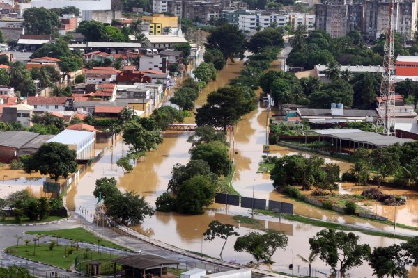 [Inmet emite alerta de tempestade em 110 cidades baianas]