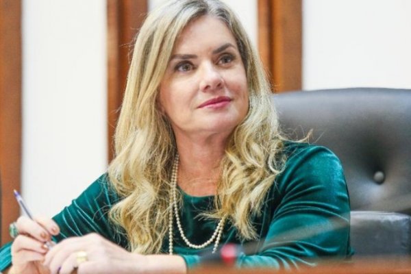 [Presidente da ALBA recebe alta após internação em Salvador ]