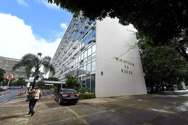 [Ministério da Saúde determina sigilo sobre valor de compra de 73 milhões de testes de Covid ]