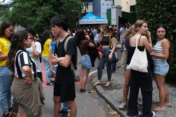 [Enem 2025: segundo dia de provas acontece neste domingo (16)]