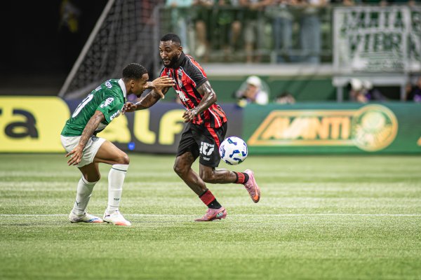 [Thiago Couto brilha, Vitória segura empate com Palmeiras em São Paulo, mas segue no Z-4]