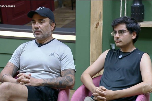 [A Fazenda 17: Afinal, Fabiano deu ou nào deu pé treino para Dudu?]