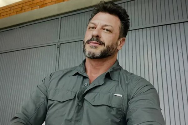 [Cantor sertanejo é baleado e morto após briga de trânsito no Paraná]
