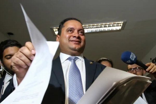 [Wewerton sinaliza relatório favorável à indicação de Jorge messias ao Supremo]