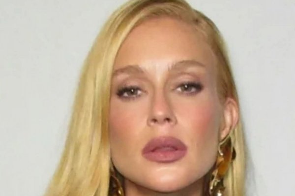 [Após aparecer loiríssima, Marina Ruy Barbosa é chamada de feia e reage! ]