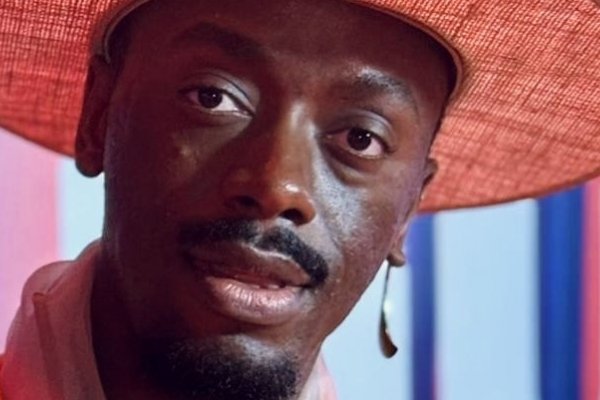 [Jota.pê brilha em joias Bvlgari no Prêmio Multishow 2025! ]