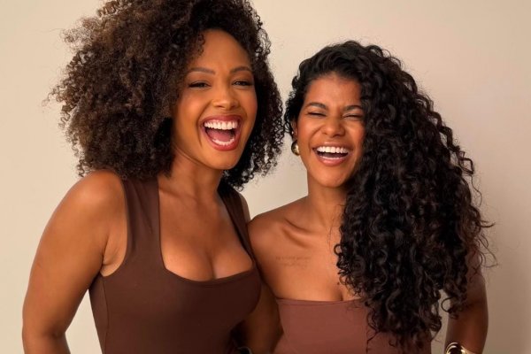 [Ação solidária: Influenciadoras promovem “Bazar das Bests” em shopping de Salvador ]