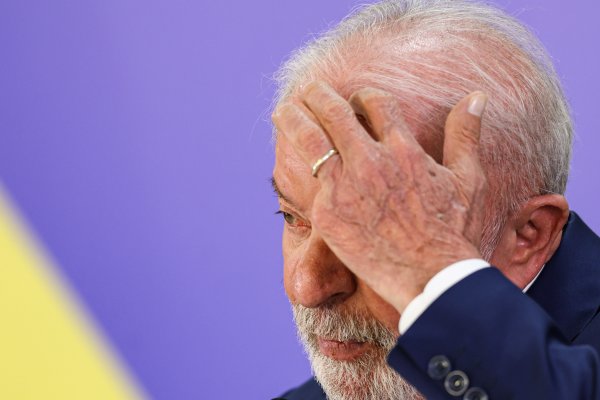 [Lula diz que vai dar 'surra' nas eleições em quem acha que extrema direita volta em 2026]