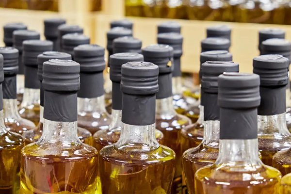 [Veja marcas de azeite produzidas clandestinamente que foram proibidas em 2025]