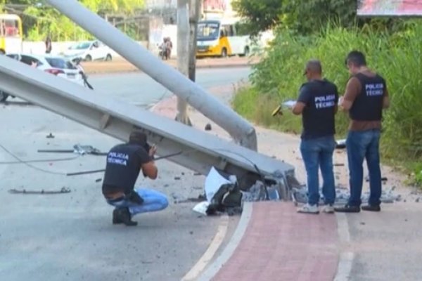 [Trecho da Avenida Dorival Caymmi é interditado após acidente grave com morte em Itapuã]