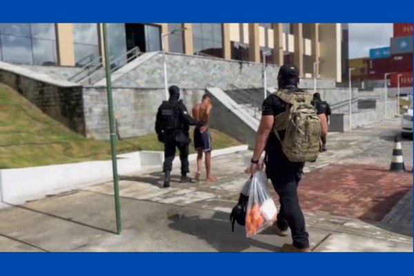 [Suspeito é preso e novos materiais são apreendidos durante Operação Inquilinos em bairro de Salvador]