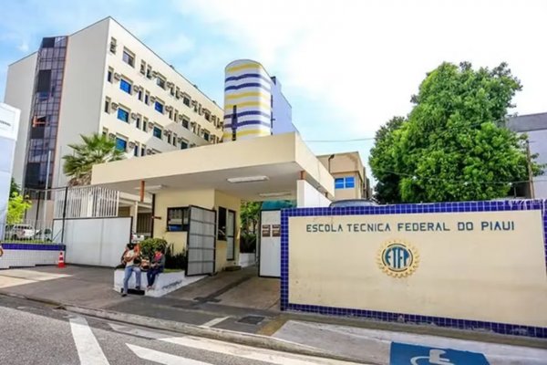 [IF divulga edital de contratação com 81 vagas para professor; confira]