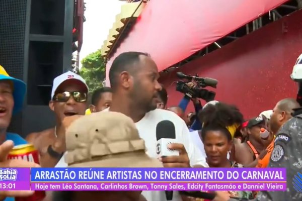 [Vanderson Nascimento é atingido por policial durante transmissão do Arrastão nesta quarta (18)]