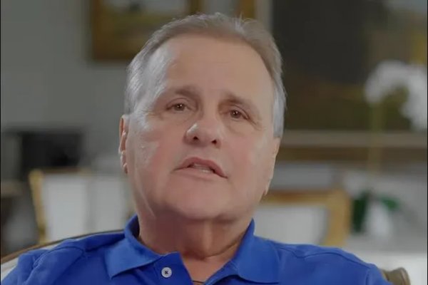 [Geddel provoca Reinaldinho ao questionar desfiliação do ex-prefeito no ChatGPT e diz que nome segue no MDB]