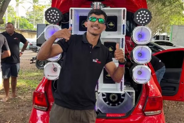 [Homem morre na porta de casa após ataque à tiros na Bahia]