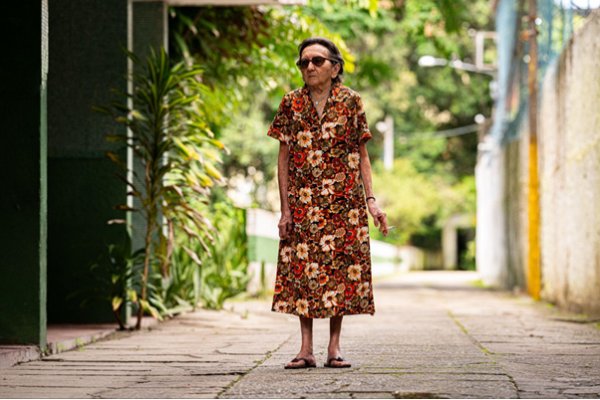 [Tânia Maria: “O Brasil precisa de gente para brilhar aqui também, eu fico para brilhar com vocês”! ]