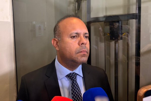 ['Governo do PT deu pontapé a esse grande monstro que é o Banco Master', afirma líder do governo na Câmara Municipal]