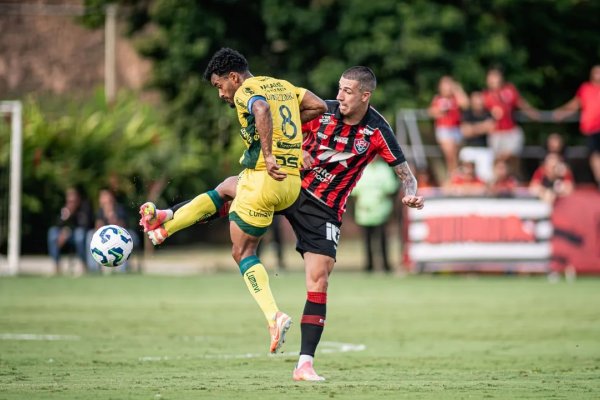 [Vitória recebe Mirassol em busca de subir na tabela do Brasileirão]
