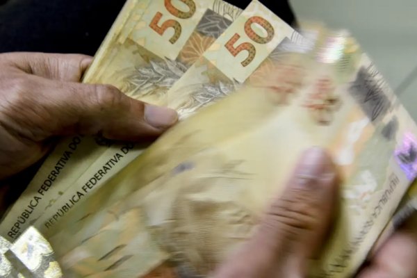 [Queda mais lenta da Selic traz desafio extra para empresas endividadas]