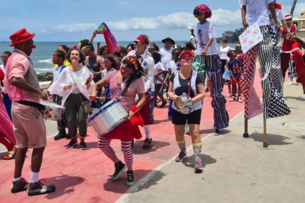 [Palhaços do Rio Vermelho é reconhecido como Patrimônio Cultural Imaterial de Salvador]