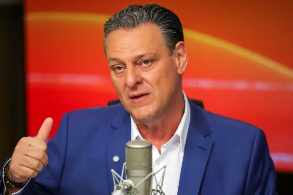 [Governo exonera ministro da Agricultura]