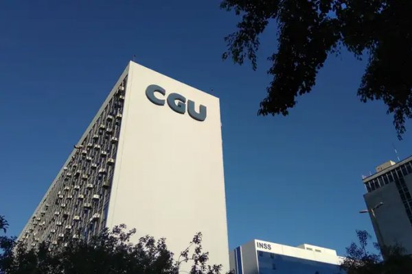 [CGU emite quase 35 mil alertas de indícios de irregularidades no governo Lula ]