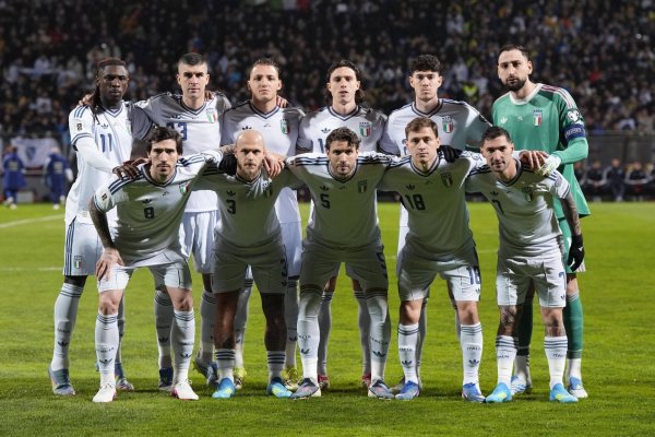 [Pesadelo sem fim: Itália perde nos pênaltis para Bósnia e está fora da Copa pela terceira vez seguida ]