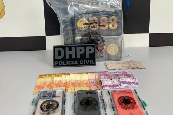 [Polícia Civil apreende mais de 7kg de cocaína durante ação em Feira ]