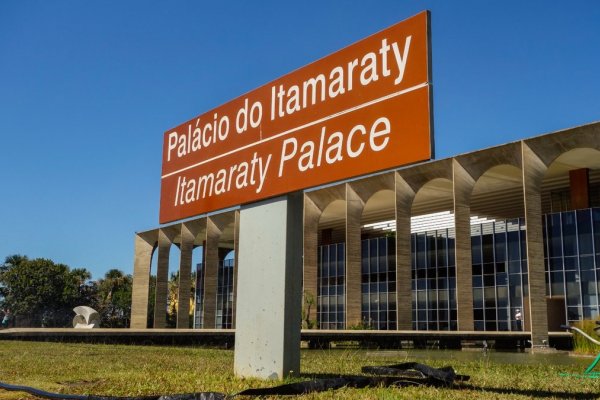 [Itamaraty confirma morte de brasileiros após ataques israelenses no Líbano]