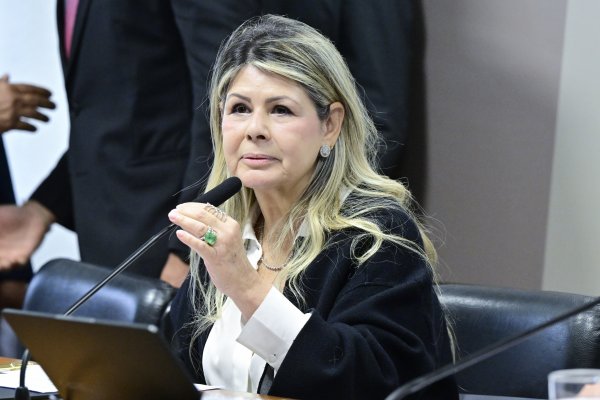 [Lula nomeia desembargadora baiana como ministra do TST]