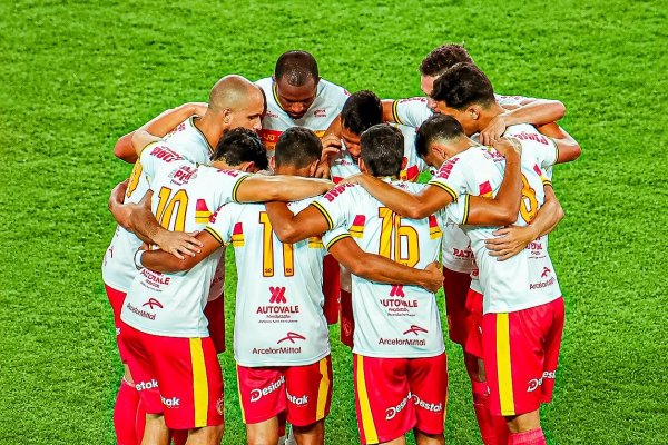 [ABC goleia a Juazeirense e avança às semifinais da Copa do Nordeste ]