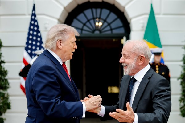 [Lula propõe grupo de trabalho com EUA para resolver impasse sobre tarifas]