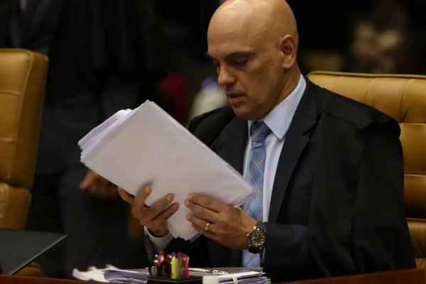 [Moraes mantém suspensão da Lei da Dosimetria em resposta a pedido de 'Débora do batom']