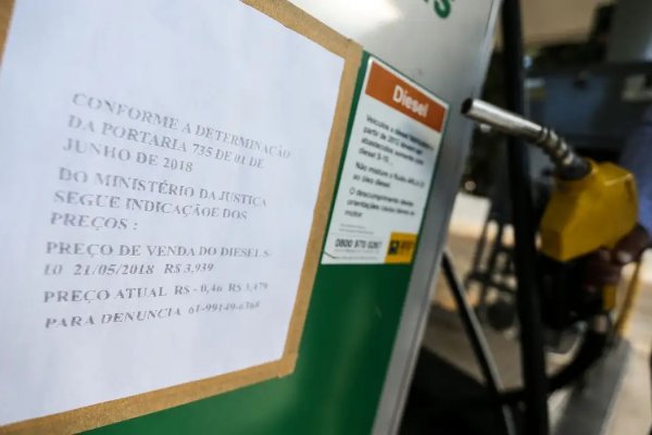 [Óleo diesel cai pela 4ª vez em cinco semanas e acumula recuo de 4,5%]