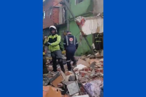 [Homem morre soterrado em explosão em SP; pessoas foram arremessadas no momento do acidente]