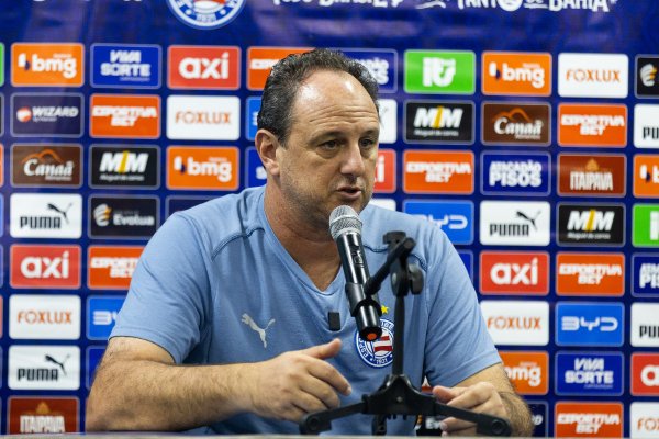 [Rogério Ceni admite momento delicado do Bahia após eliminação na Copa do Brasil]