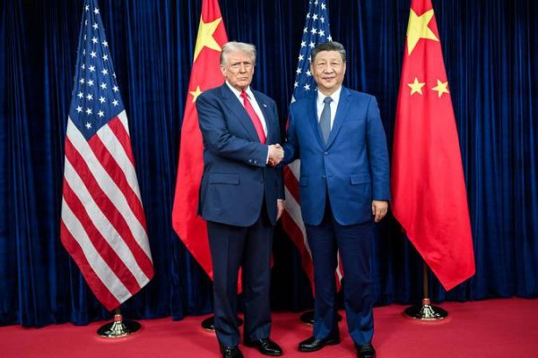 [Xi Jinping questiona a Trump se ambos países são capazes de evitar um conflito entre grandes potências]