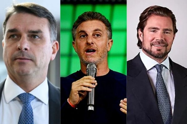 [Vídeo: Flávio Bolsonaro expõe Luciano Huck e cala jornalistas da Globo]