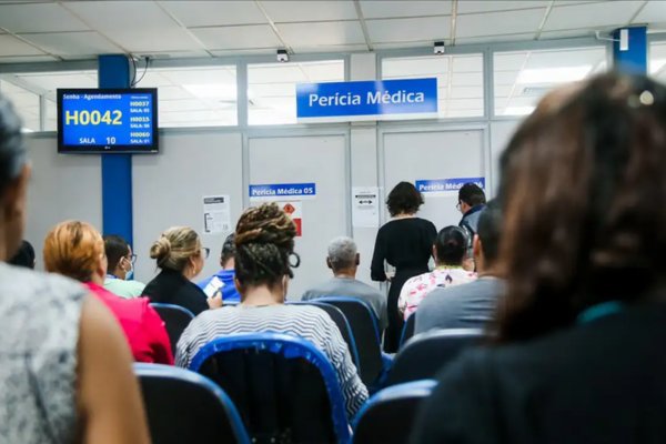 [INSS inicia mutirão de dois dias com quase 26 mil vagas de atendimento]