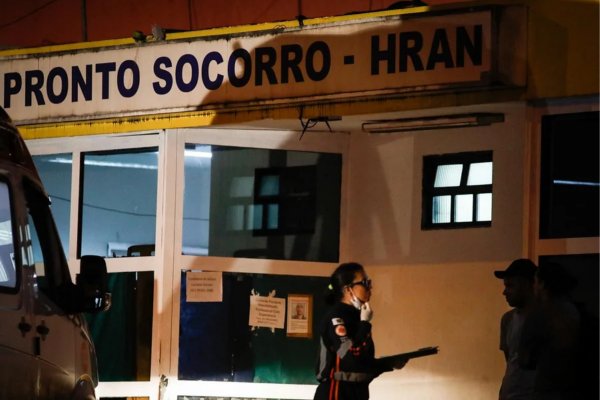 [ Menina atacada por onça passa por cirurgia reparadora e recebe vacinas]