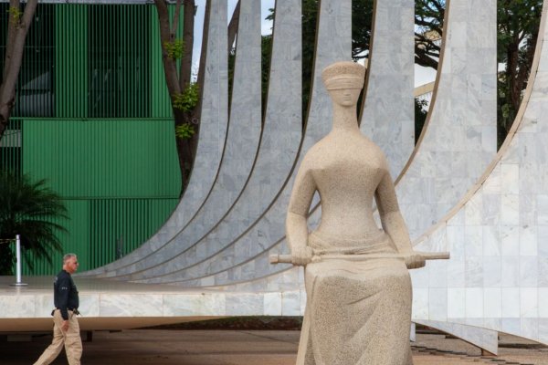[Entidades da magistratura pedem reajuste do teto salarial e flexibilização de penduricalhos ao STF]