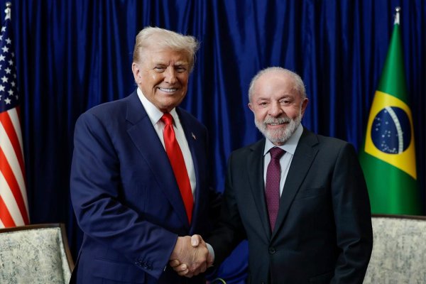 [ Após encontro entre Lula e Trump, EUA e Brasil têm reunião sobre tarifas]