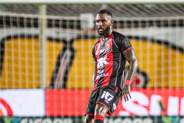 [Vitória pagará multa para escalar Ramon contra o Internacional]