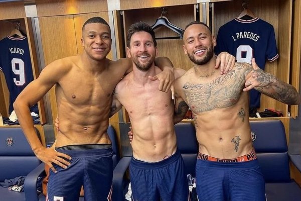[Ex-zagueiro do PSG detalha relação entre Messi, Neymar e Mbappé: ‘Em termos de ego, foi difícil’]