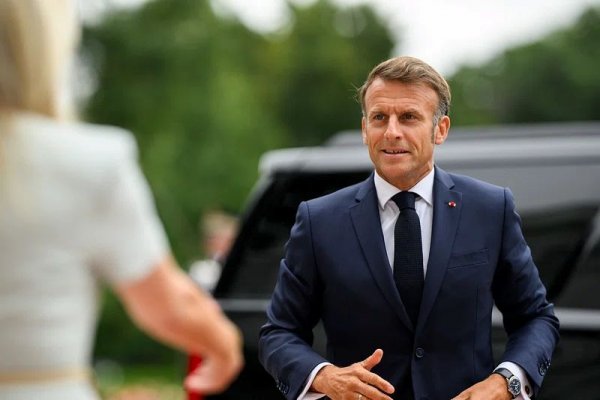 [Emmanuel Macron fala em “reparar” escravização de povos africanos]